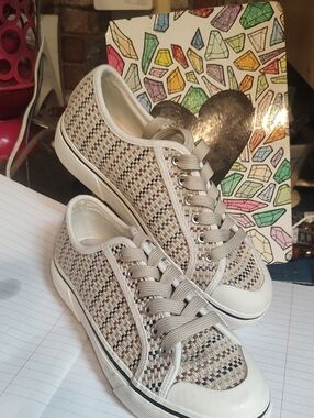 Corkey`s Hey Girl Woven Low-Top Casual Sneakers - Beige/White GC